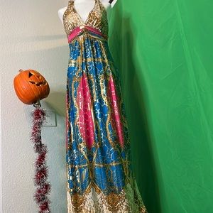 Spandex maxi dress poolside Vegas realness